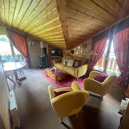 Bel Appartement Au Decor Montagnard - 80M2 レ・コンタミンヌ・モンジョワ エクステリア 写真